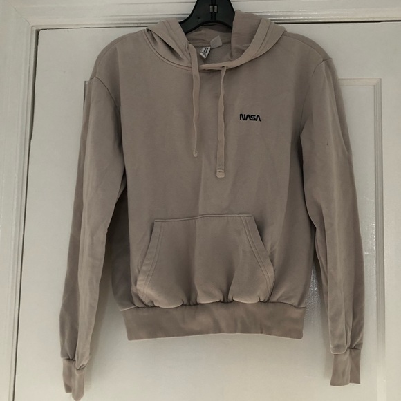 Hoodie (Free 3 Mystery Clothing ) - Picture 5 of 12